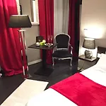 L'avenue Hotel