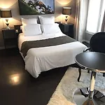 ホテル ラヴェニュー 2*
