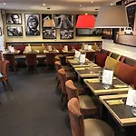 ラヴェニュー ホテル