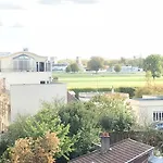 ラヴェニュー 2* シャンティイ