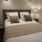 ラヴェニュー ホテル