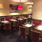 Hotel L'avenue Chantilly