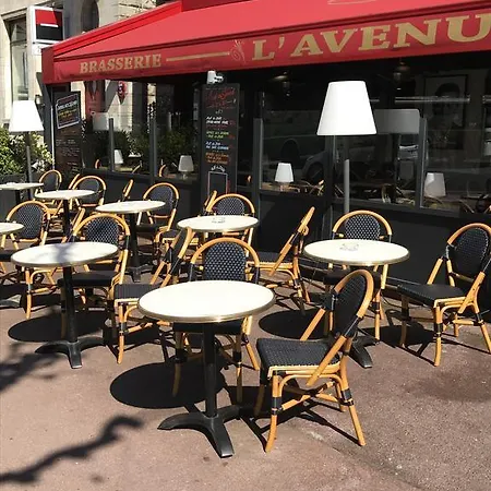 L'avenue Chantilly