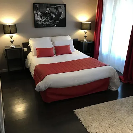 L'avenue Hotel 2*