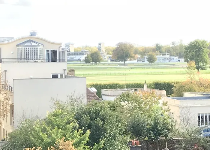 L'avenue 2* Chantilly